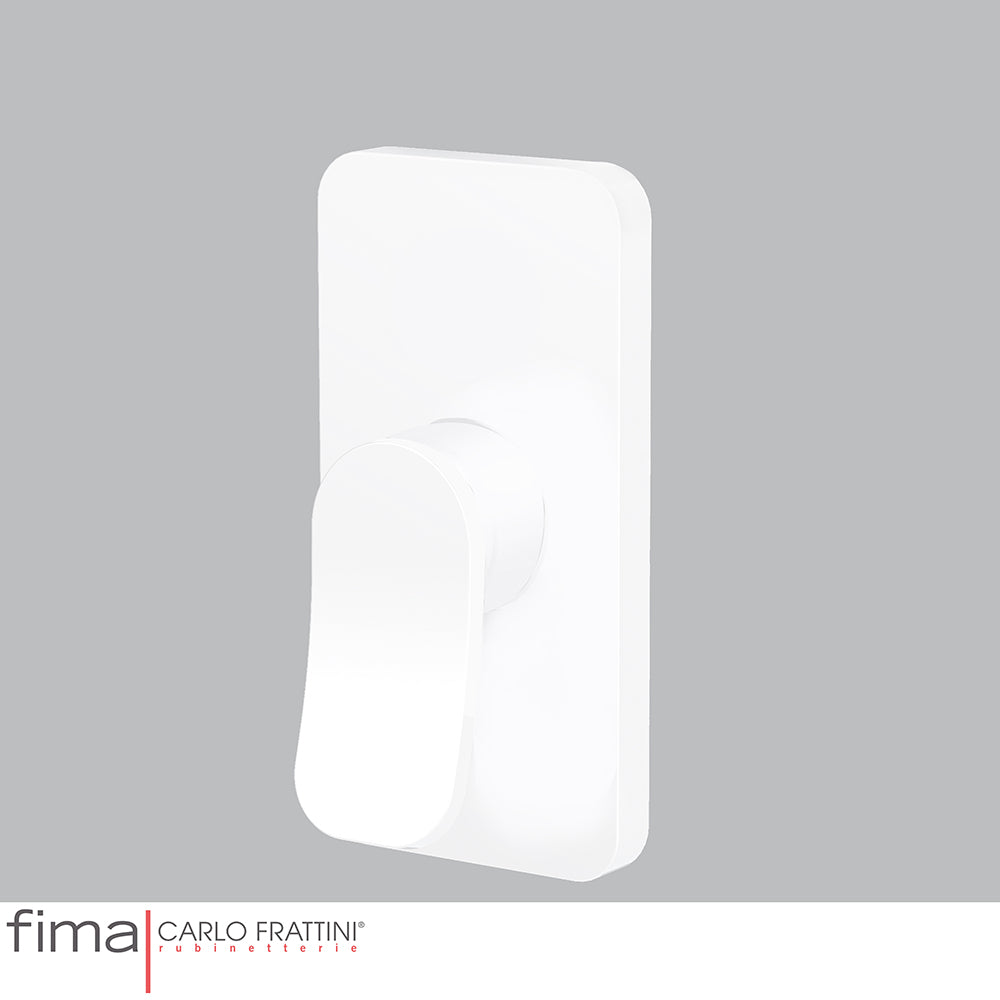 FLO BATH/SHOWER MIXER - E1